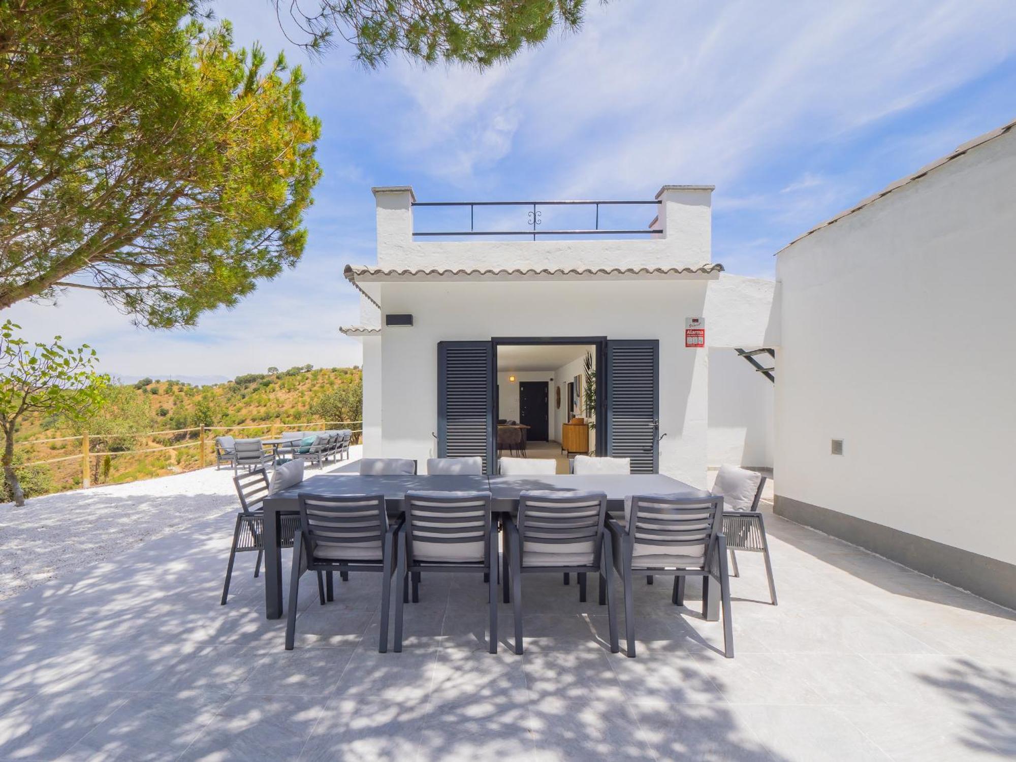 Cubo's Casa Pineda Málaga