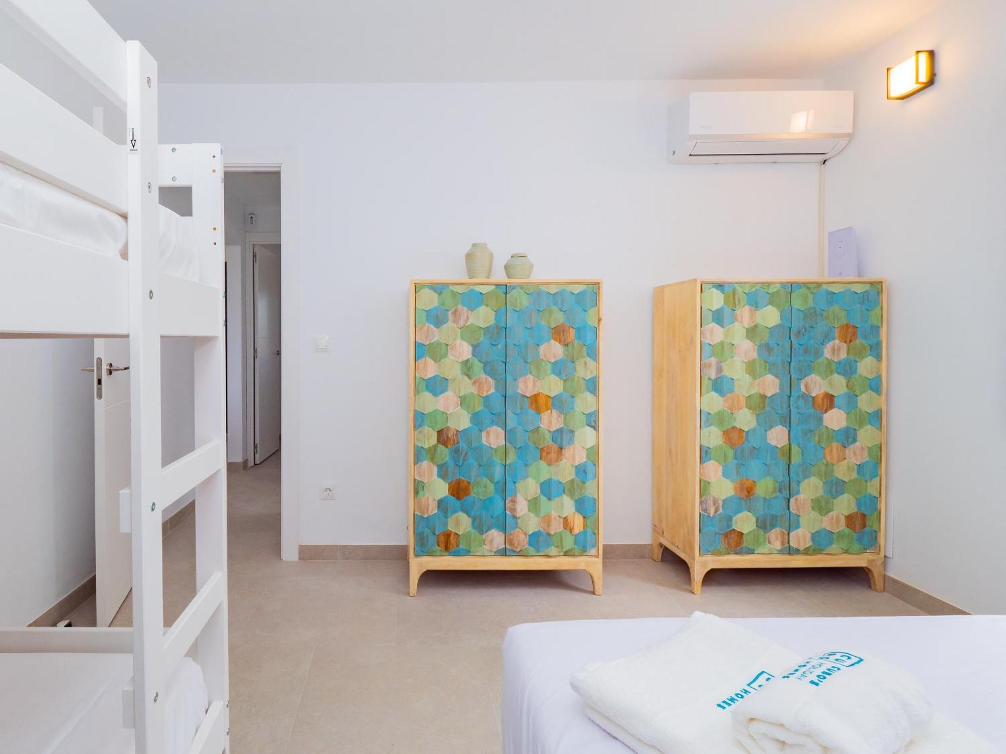 Cubo's Casa Pineda * Malaga