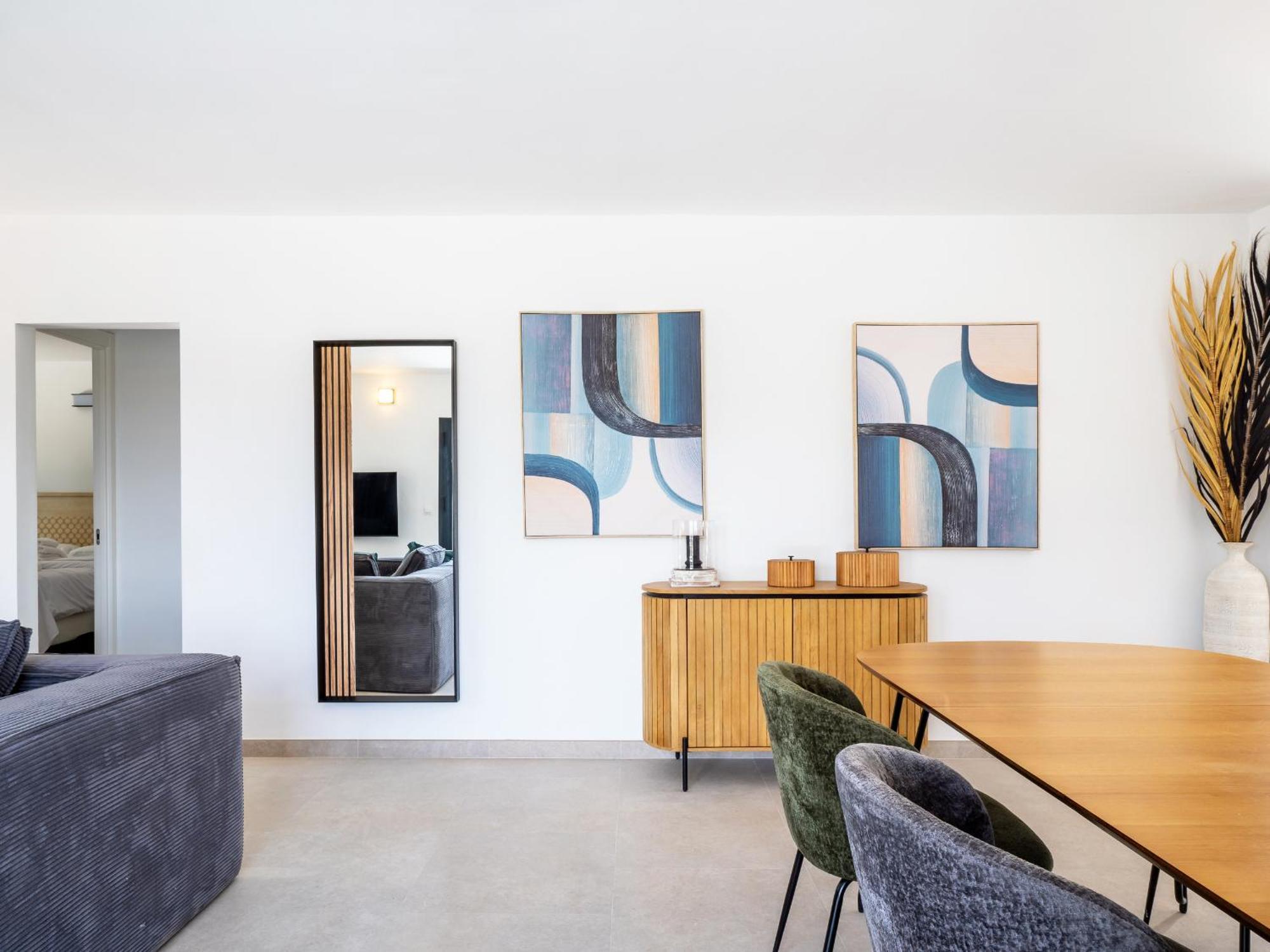Cubo's Casa Pineda Malaga